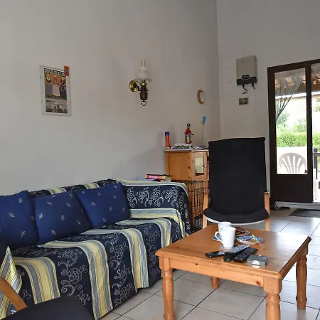 Villa Cosy With Private Garden In Saint Cyprien *