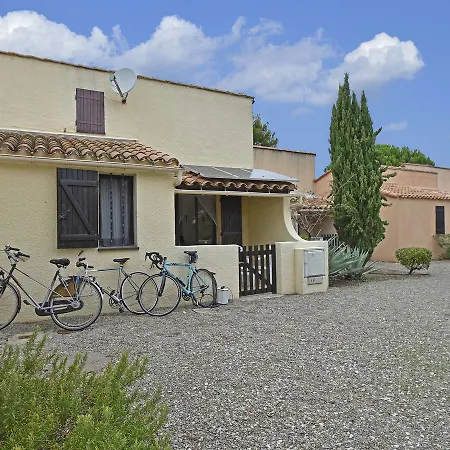 Villa Cosy With Private Garden In Saint Cyprien *