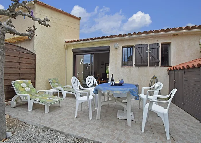 فيلة In Saint-cyprien With Sea View *