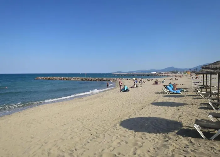 فيلة In Saint-cyprien With Sea View